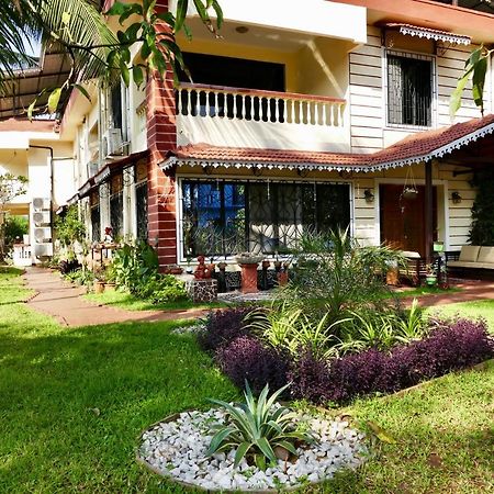 Shanu'S Seaside Inn - A Family-Run Guesthouse Just 100 Metres From Candolim Beach Εξωτερικό φωτογραφία