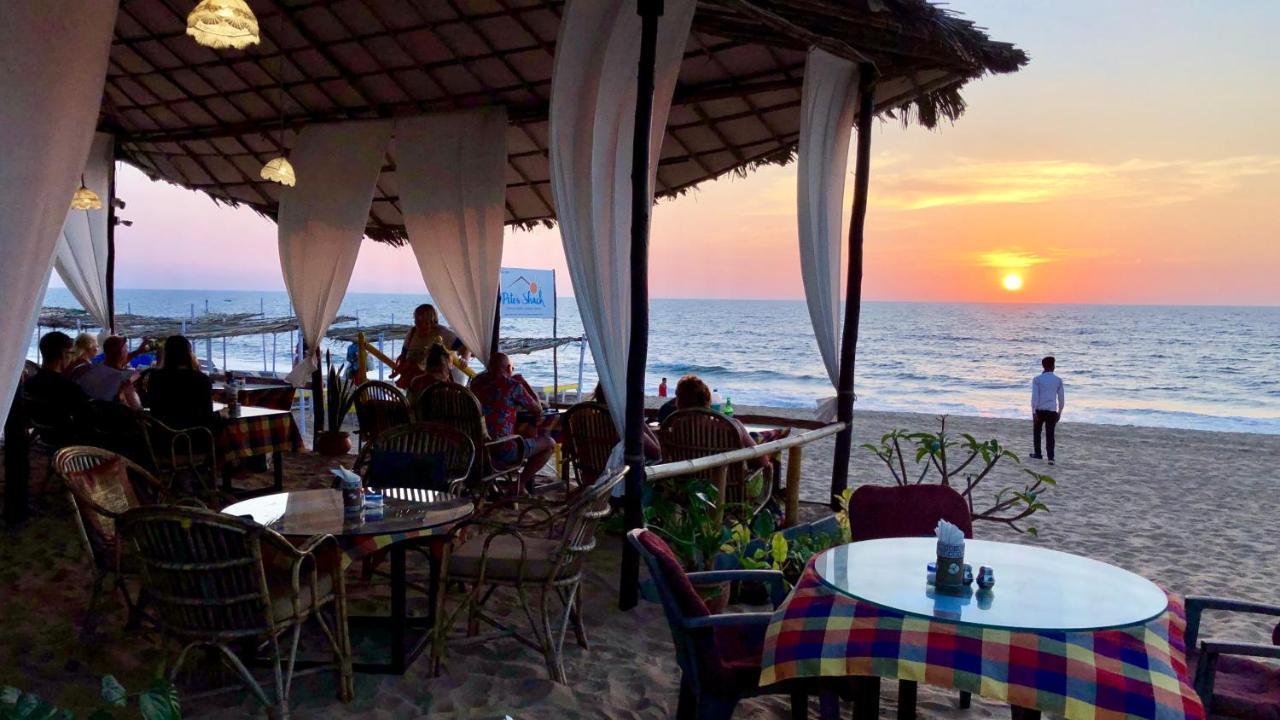 Shanu'S Seaside Inn - A Family-Run Guesthouse Just 100 Metres From Candolim Beach Εξωτερικό φωτογραφία