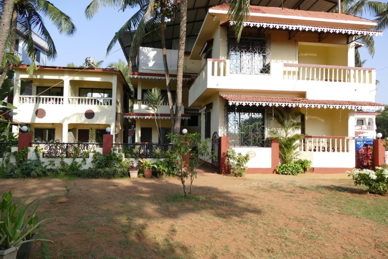 Shanu'S Seaside Inn - A Family-Run Guesthouse Just 100 Metres From Candolim Beach Εξωτερικό φωτογραφία