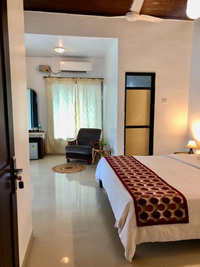 Shanu'S Seaside Inn - A Family-Run Guesthouse Just 100 Metres From Candolim Beach Εξωτερικό φωτογραφία