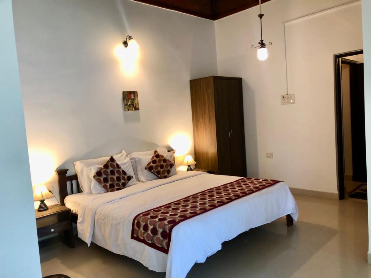 Shanu'S Seaside Inn - A Family-Run Guesthouse Just 100 Metres From Candolim Beach Εξωτερικό φωτογραφία
