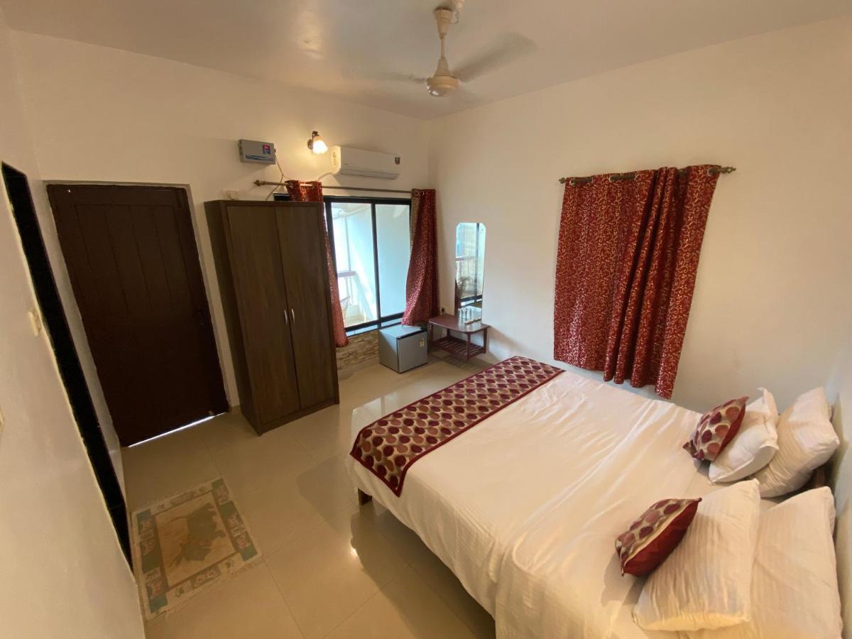 Shanu'S Seaside Inn - A Family-Run Guesthouse Just 100 Metres From Candolim Beach Εξωτερικό φωτογραφία